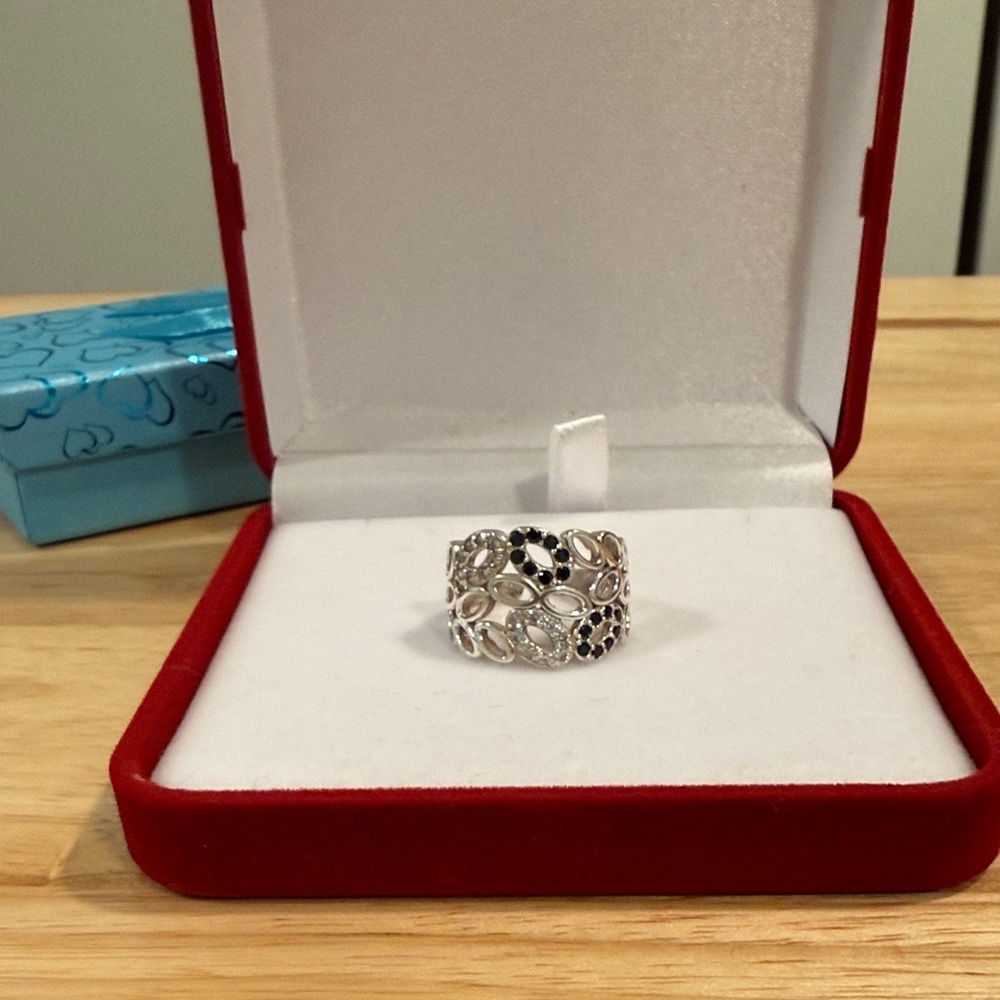 Peruvian Silver Adjustable Floral Ring - NWOT